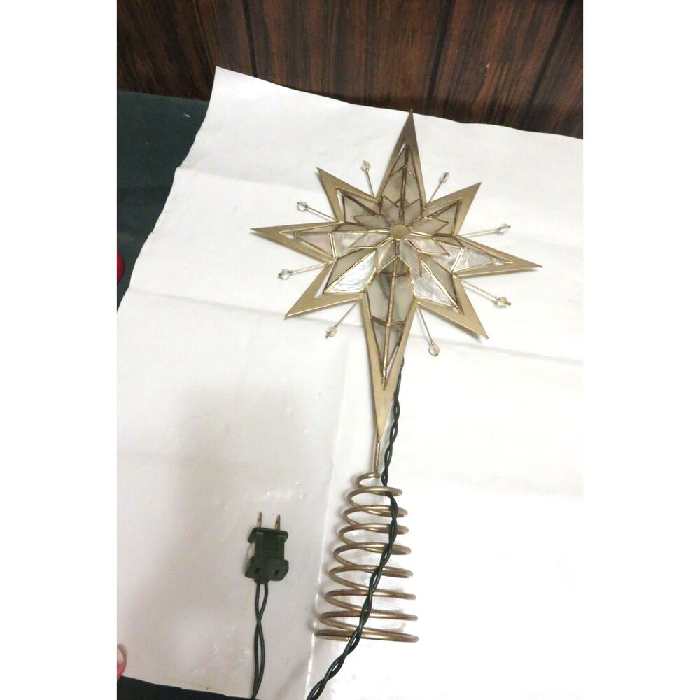 Balsam Hill Star Capiz tree topper  Lighted  13 inch star original box